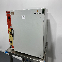 Heraeus B5050E lncubator image 1